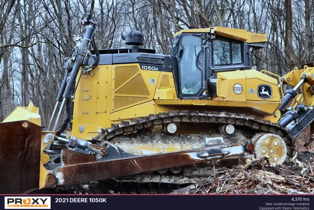 Image of John Deere 1050K equipment image 2