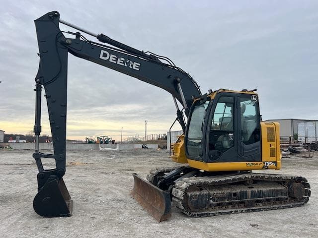 Image of John Deere 135G Primary image