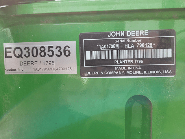 Image of John Deere 1795 equipment image 3