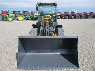 Main image John Deere 204L 7