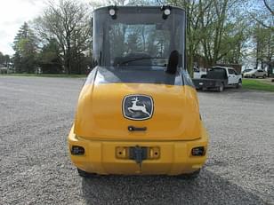 Main image John Deere 204L 8