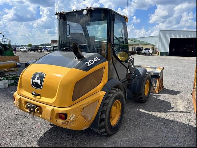 Image of John Deere 204L equipment image 2