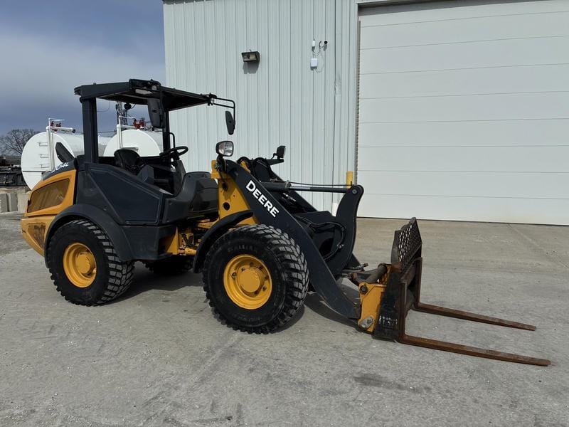 2021 John Deere 204L Equipment Image0