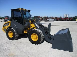 Main image John Deere 204L 1