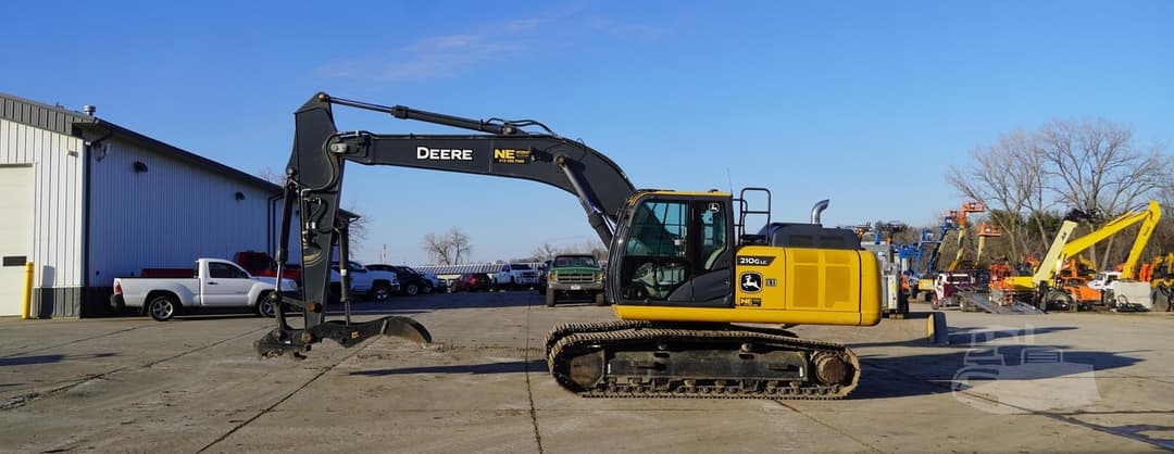 Image of John Deere 210G LC Primary image
