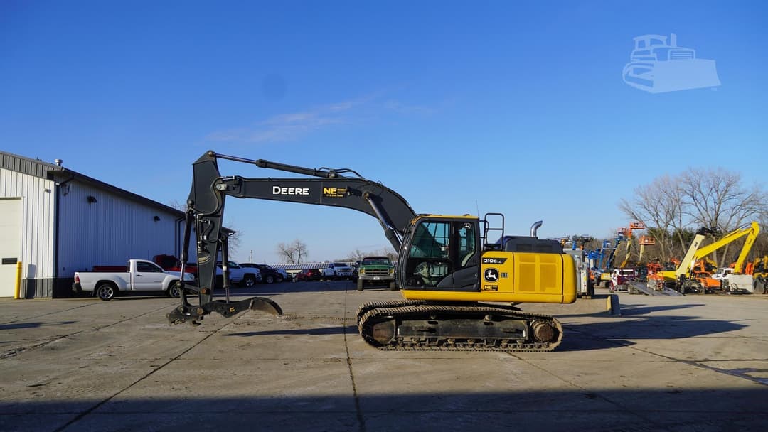Image of John Deere 210G LC Primary image