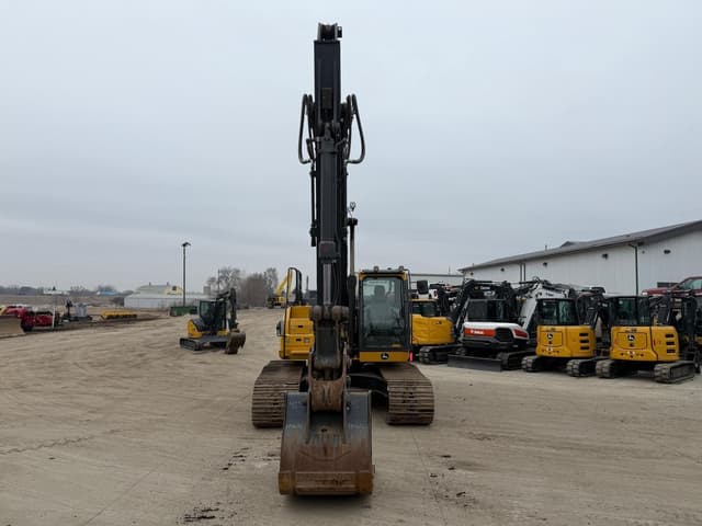 Image of John Deere 210G LC equipment image 2