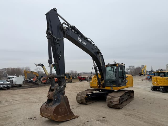 Image of John Deere 210G LC equipment image 1