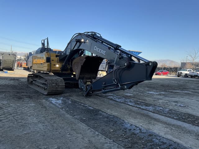 Image of John Deere 210G LC equipment image 3