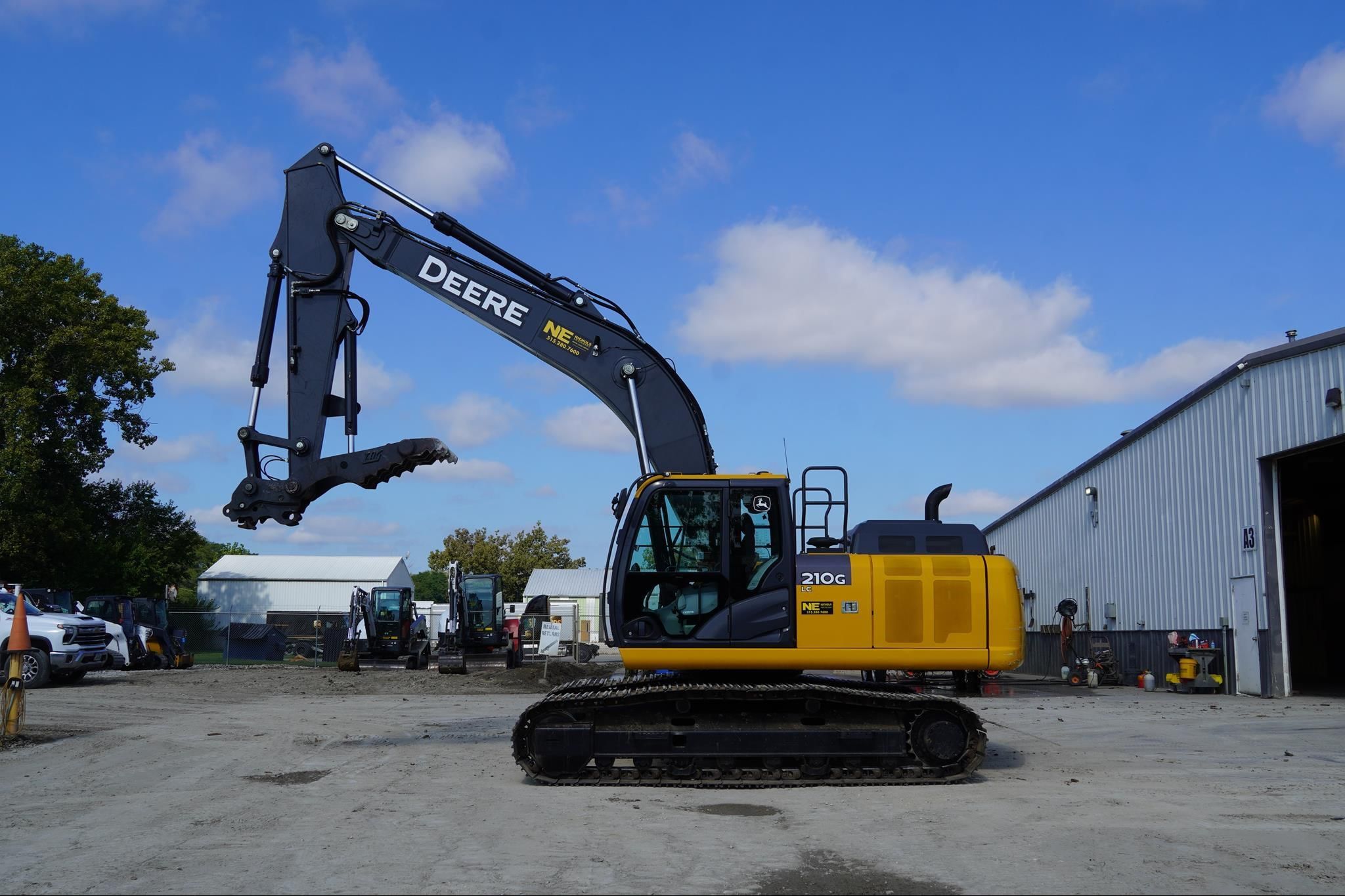 2021 John Deere 210G LC Equipment Image0