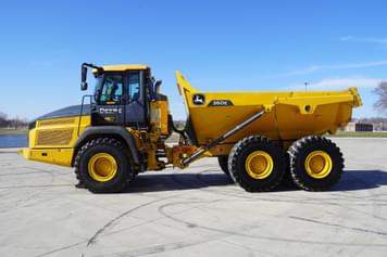 Main image John Deere 260E