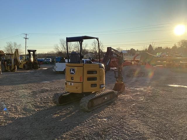 Image of John Deere 26G equipment image 4