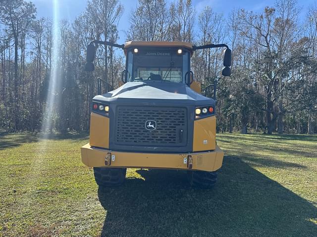 Image of John Deere 310E equipment image 1