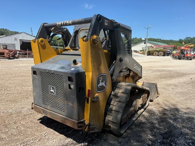 Image of John Deere 317G equipment image 3