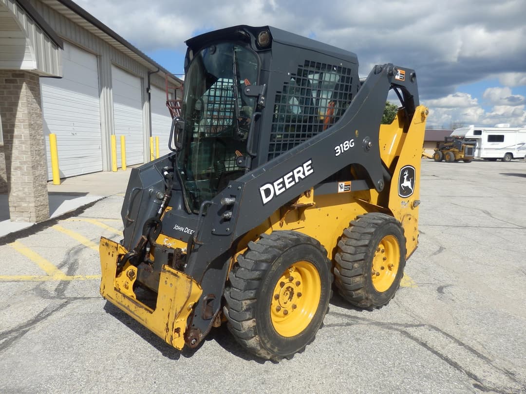 Image of John Deere 318G Primary image