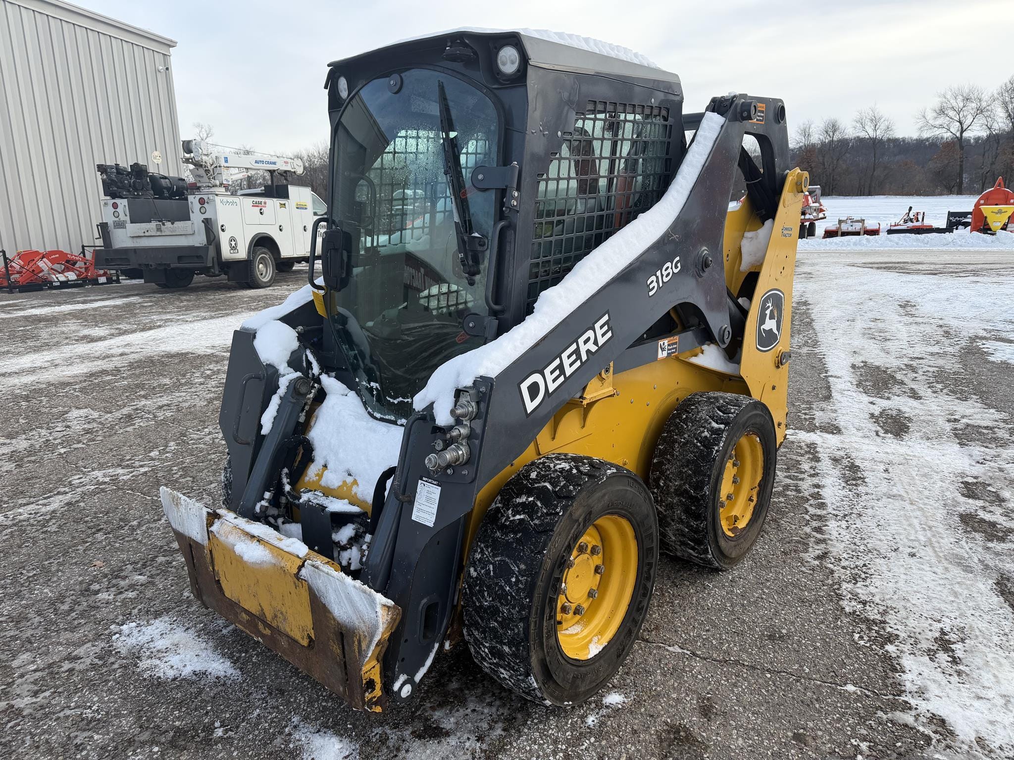 2021 John Deere 318G Equipment Image0