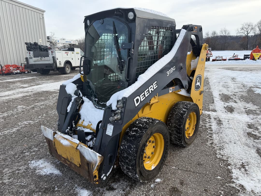 Image of John Deere 318G Primary image