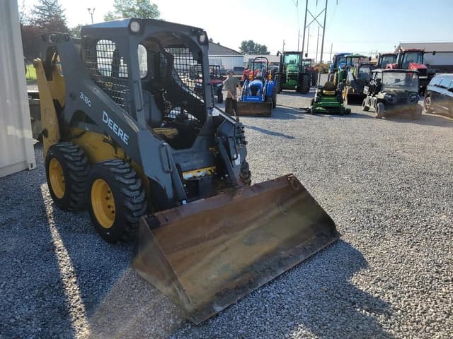 Image of John Deere 318G equipment image 2