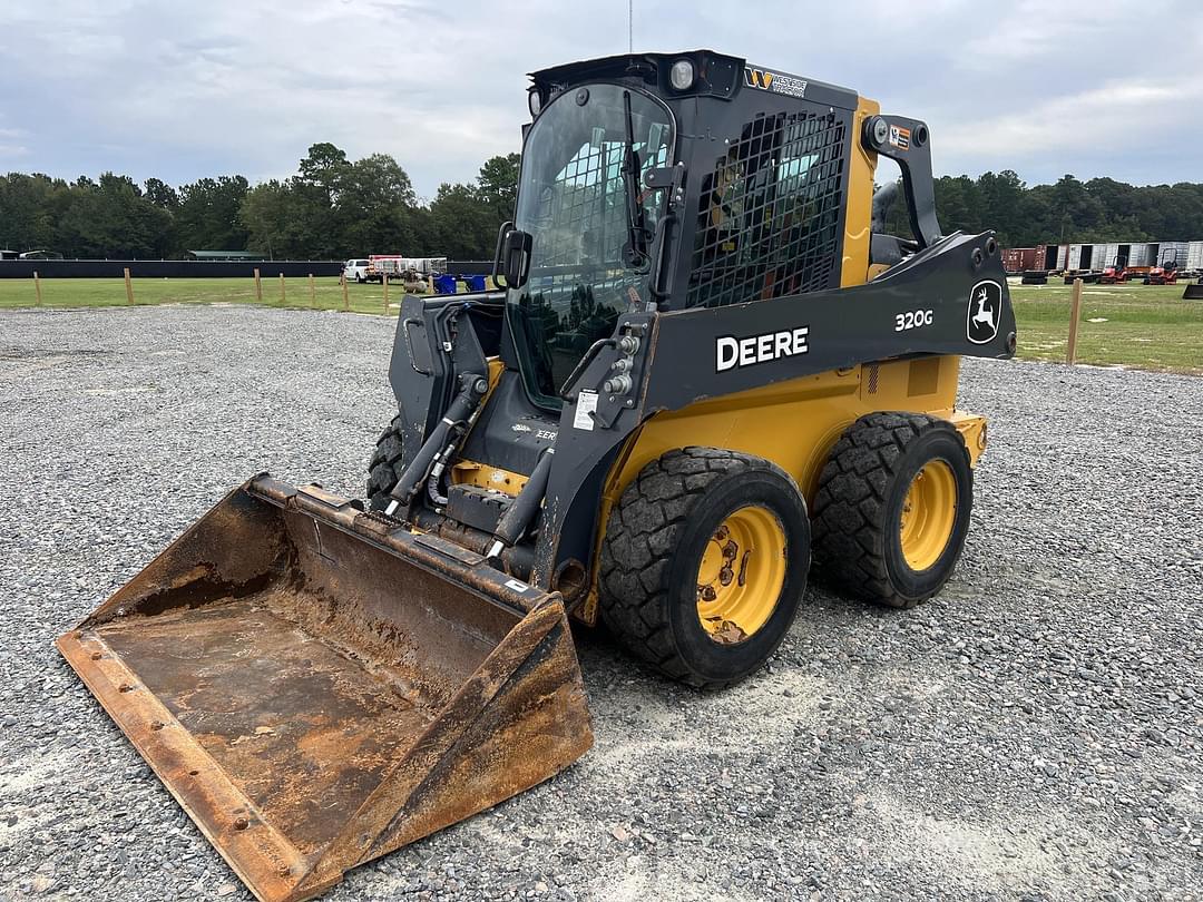 Image of John Deere 320G Primary image