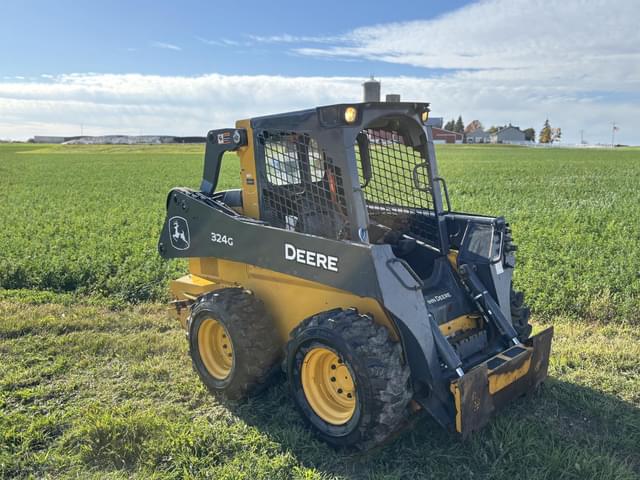 Image of John Deere 324G equipment image 3