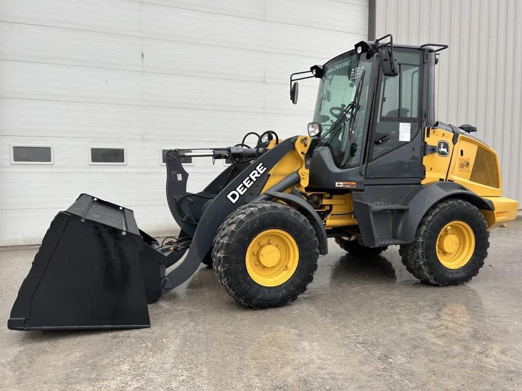 2021 John Deere 324L Equipment Image0