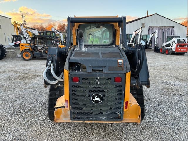 Image of John Deere 325G equipment image 3