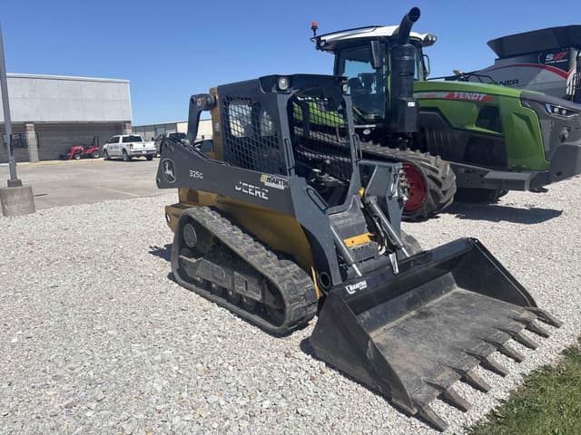Image of John Deere 325G equipment image 3