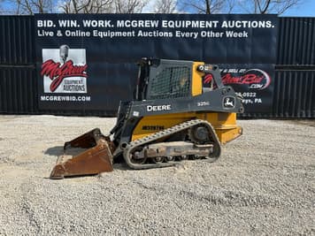 Main image John Deere 325G