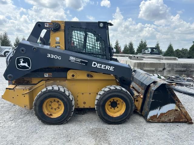 Image of John Deere 330G equipment image 3