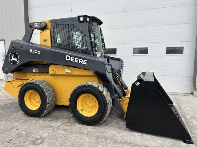 Image of John Deere 330G equipment image 1