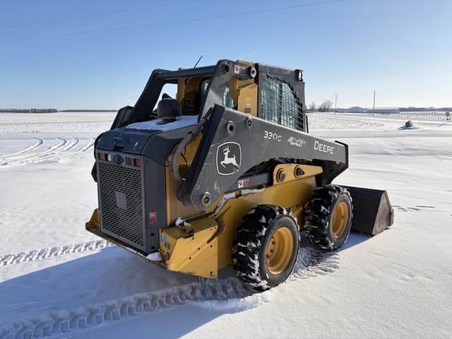 Image of John Deere 330G equipment image 2