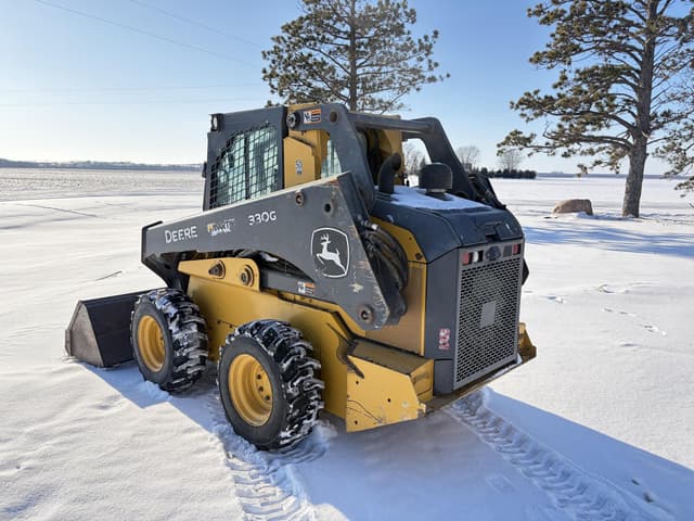 Image of John Deere 330G equipment image 4