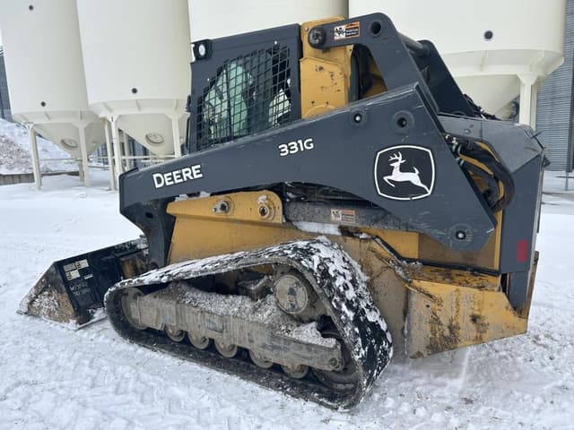 Image of John Deere 331G equipment image 4