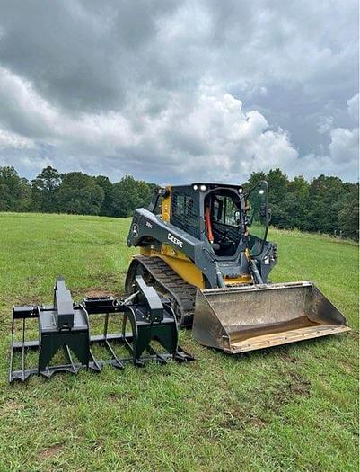 Image of John Deere 331G Primary image