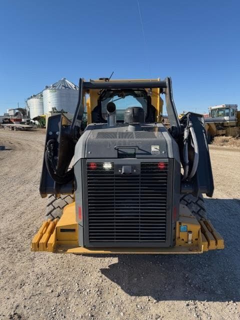 Image of John Deere 332G equipment image 3