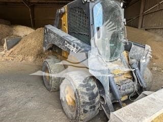 Image of John Deere 332G equipment image 3