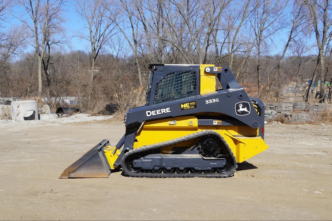 Image of John Deere 333G Primary image