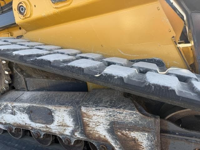 Image of John Deere 333G equipment image 4
