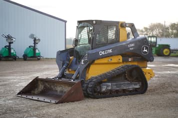 Main image John Deere 333G