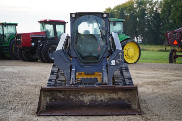 Image of John Deere 333G equipment image 1