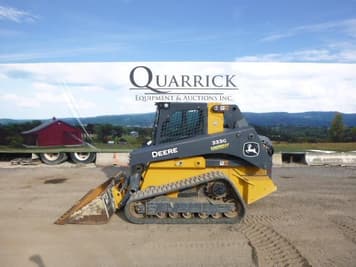 Main image John Deere 333G