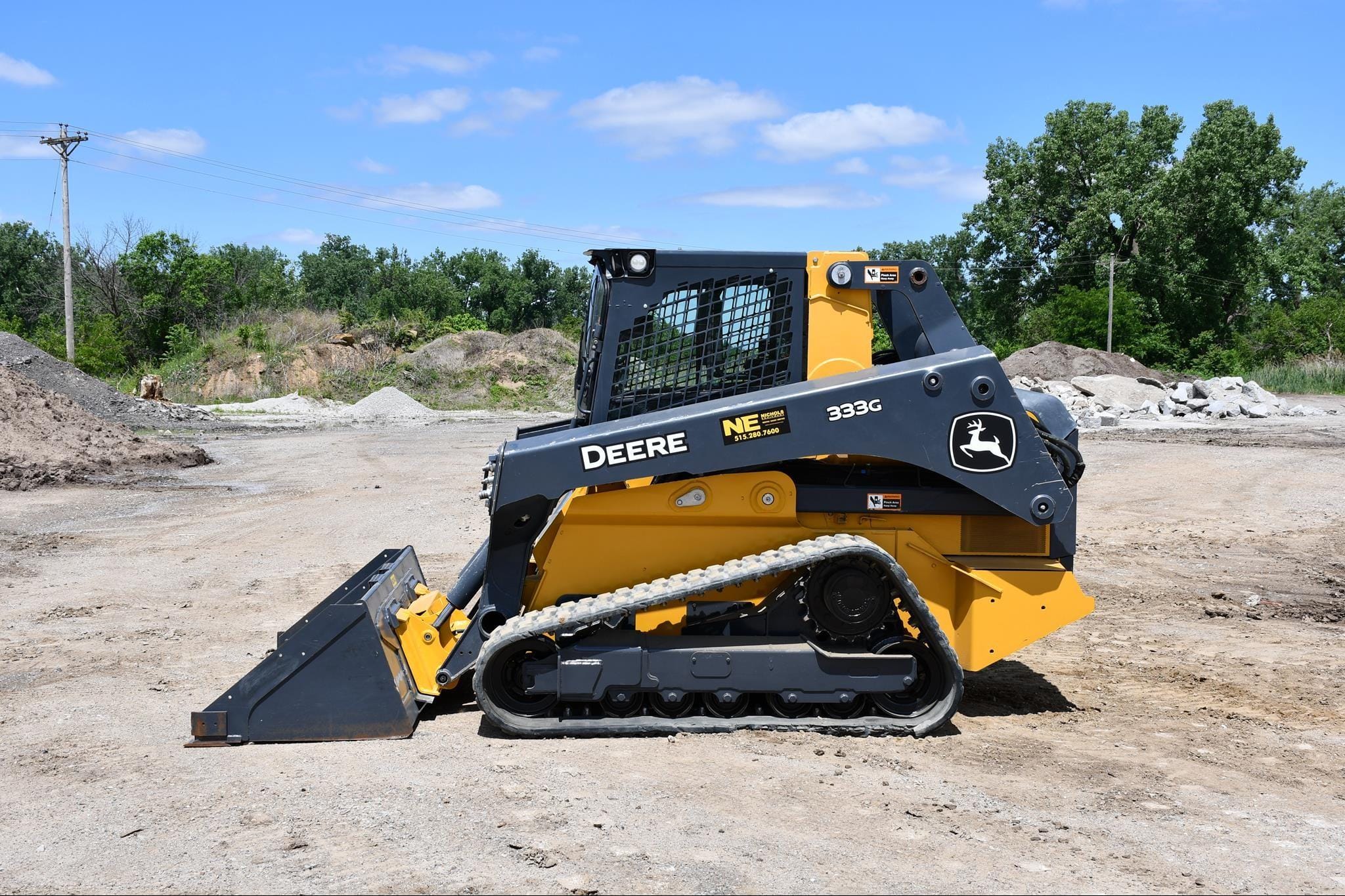 2021 John Deere 333G Equipment Image0