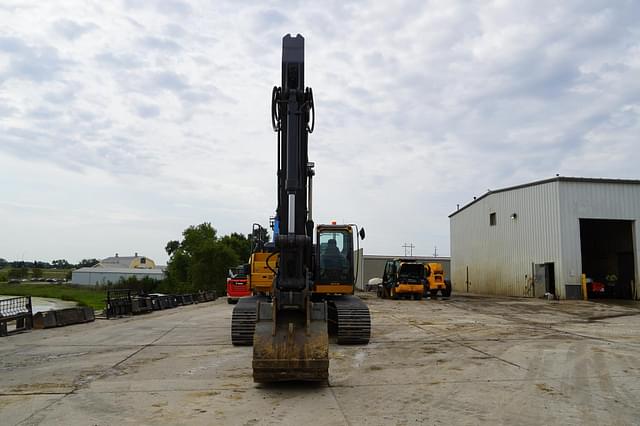 Image of John Deere 350G LC equipment image 2