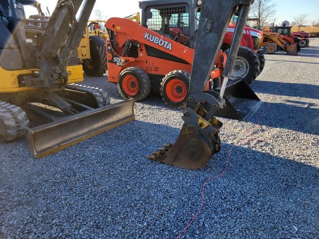 Image of John Deere 35G equipment image 2