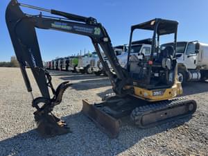 2021 John Deere 35G Image