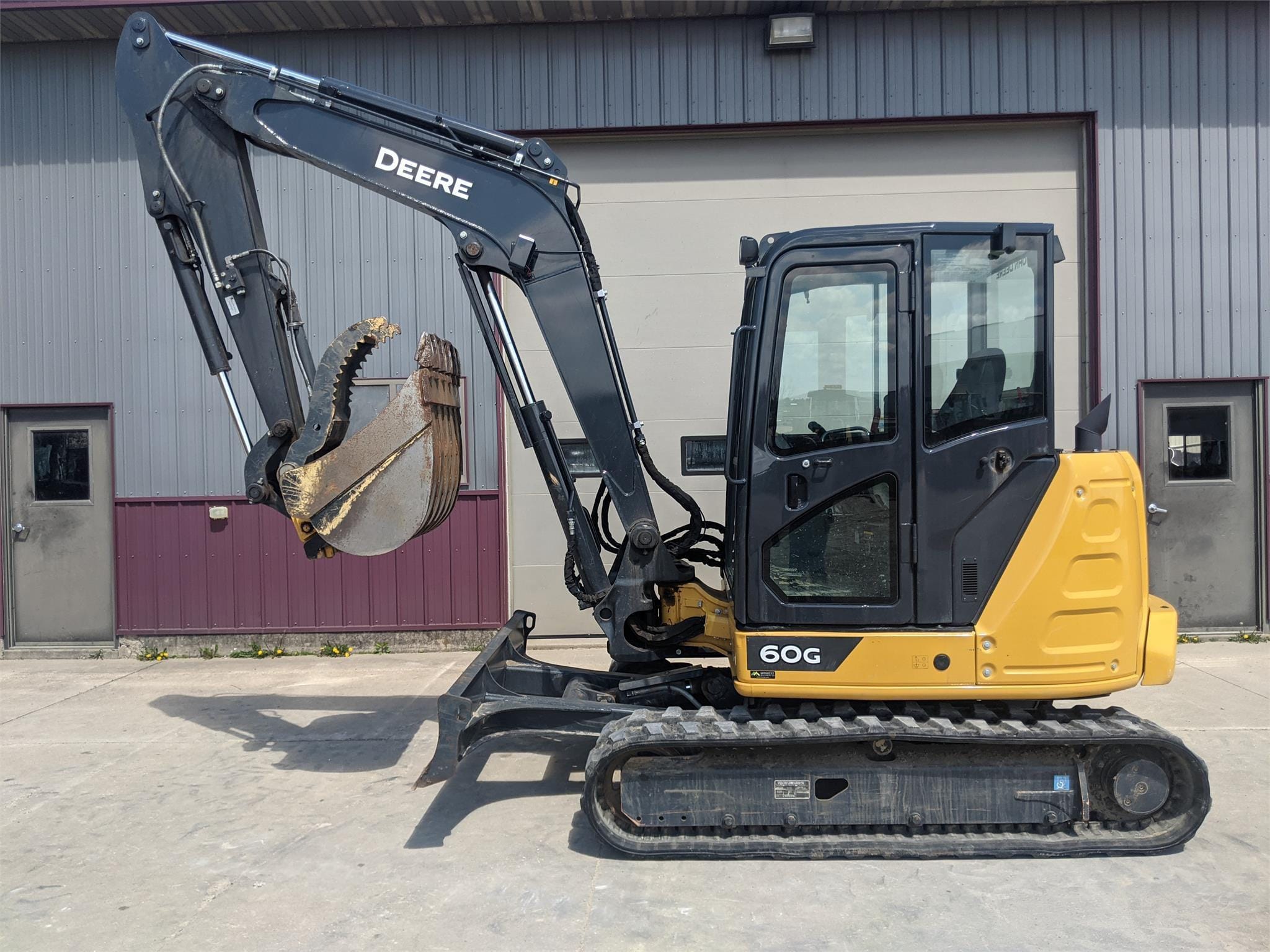 2021 John Deere 60G Equipment Image0