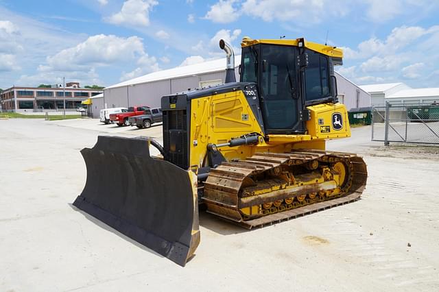 Image of John Deere 700L LGP equipment image 1