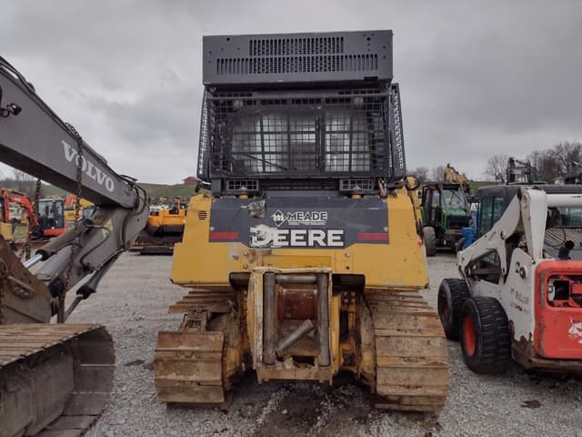 Image of John Deere 700L XLT equipment image 4