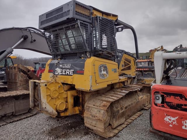 Image of John Deere 700L XLT equipment image 3