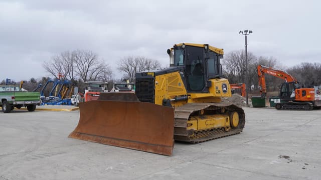 Image of John Deere 750L LGP equipment image 2